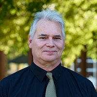 Headshot of Scott Rosen